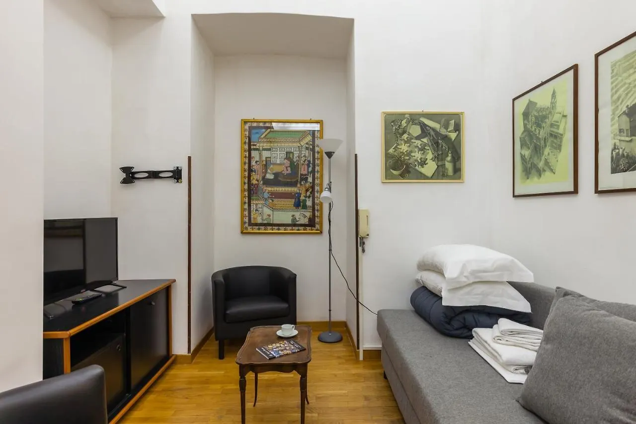 A Due Passi Dal Lungomare Di Mergellina By Wonderful Italy Apartment Naples Italy