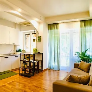 plant-house-roma-eur.it-romehotels.com/
