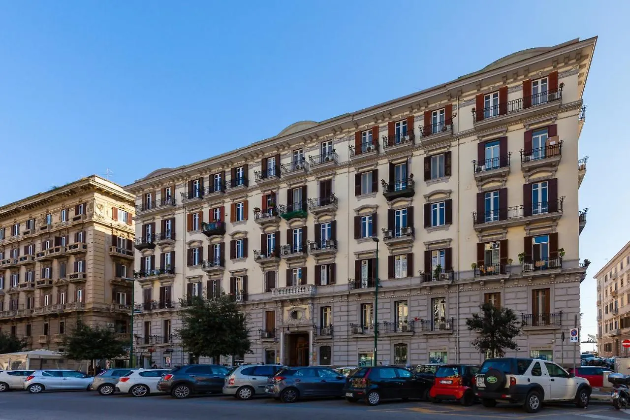 A Due Passi Dal Lungomare Di Mergellina By Wonderful Italy Apartment Naples Italy